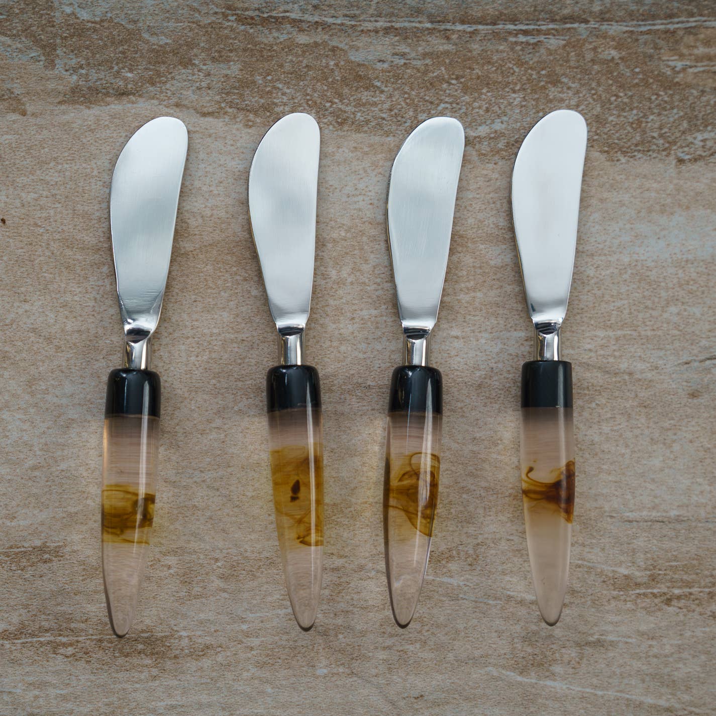 Steel & Resin Spreader