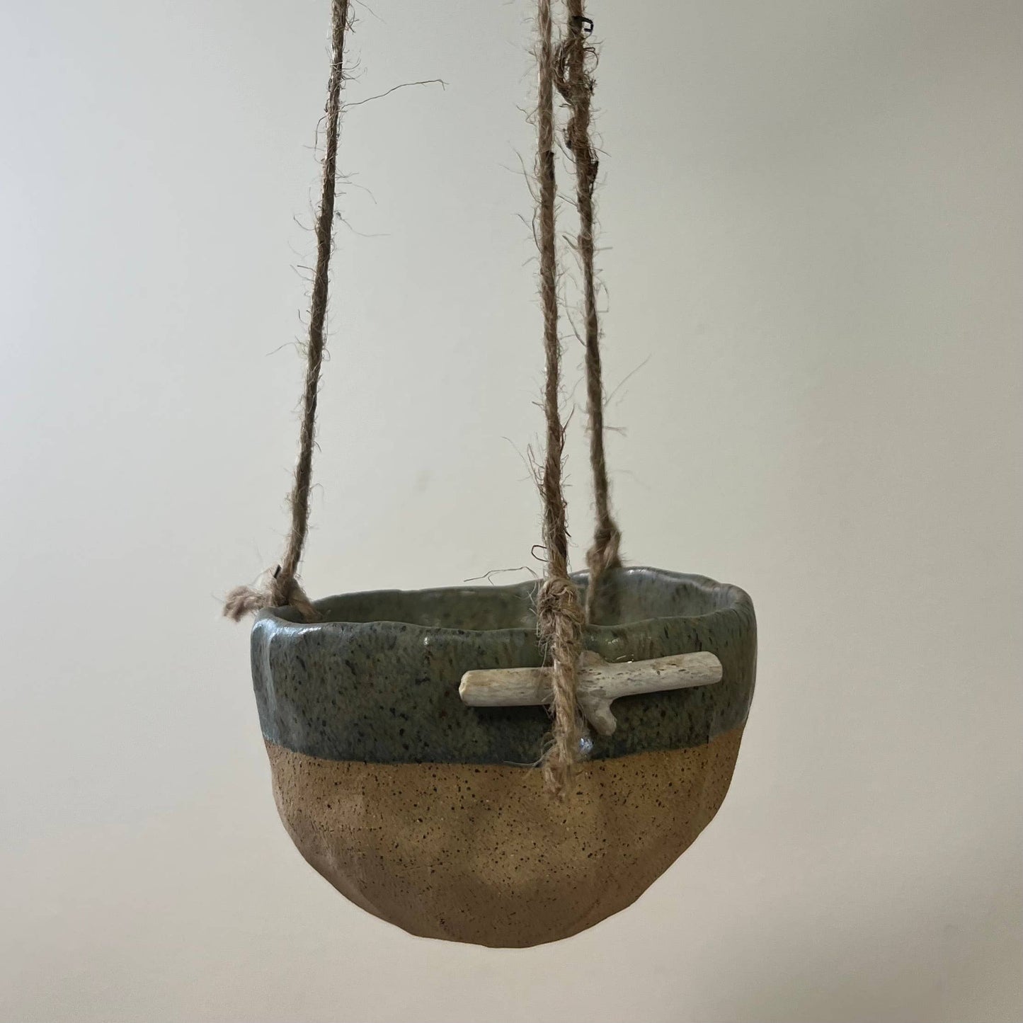 Hanging Plant Pod