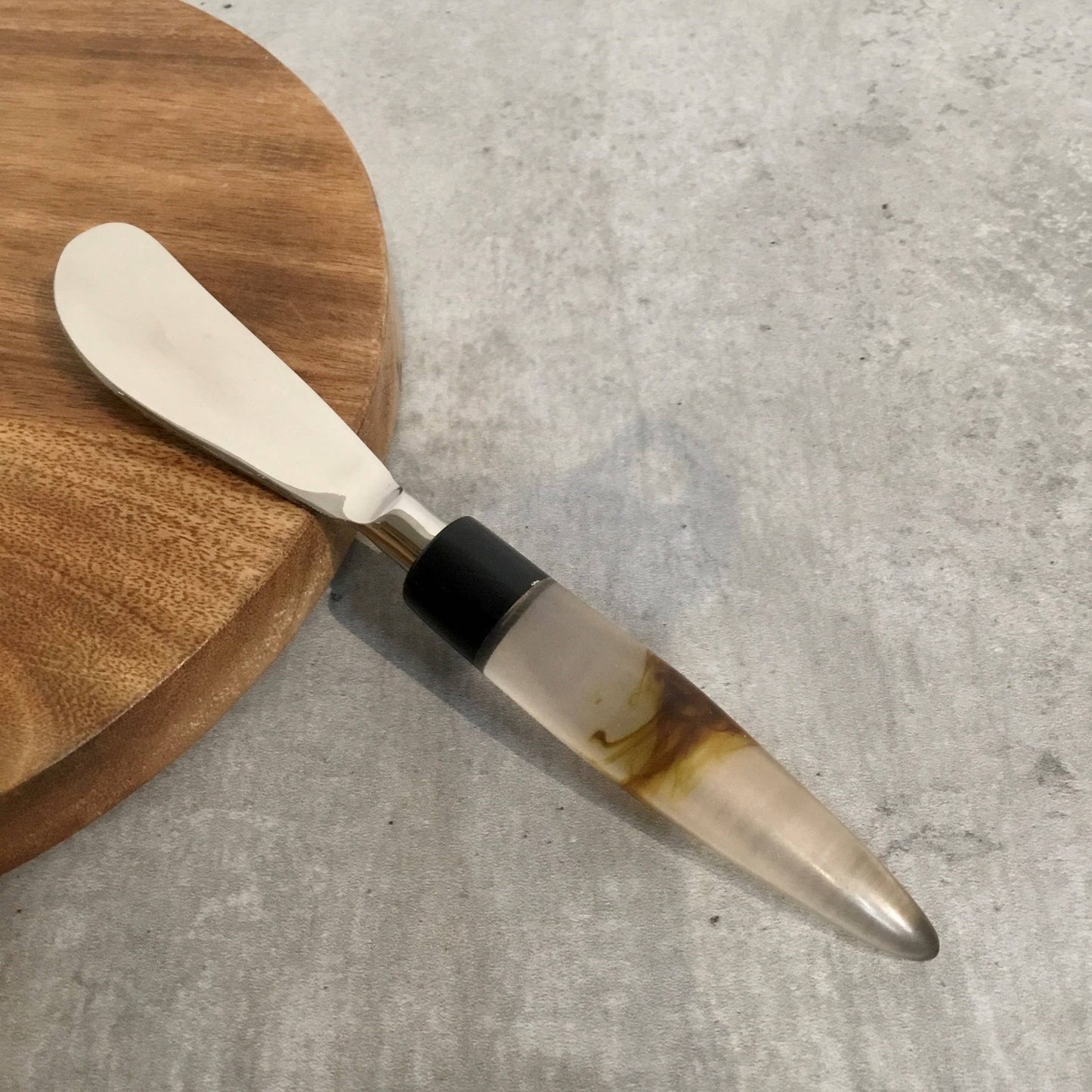 Steel & Resin Spreader