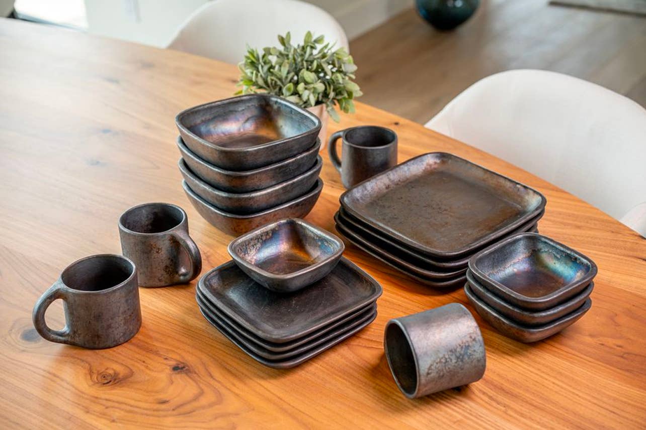 Longpi Pottery Square Bowl