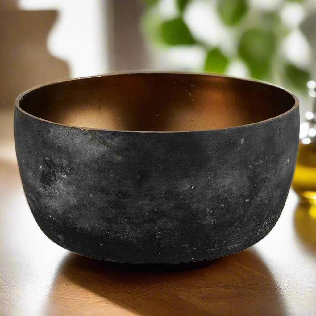 Black-Gold Glass Bowl
