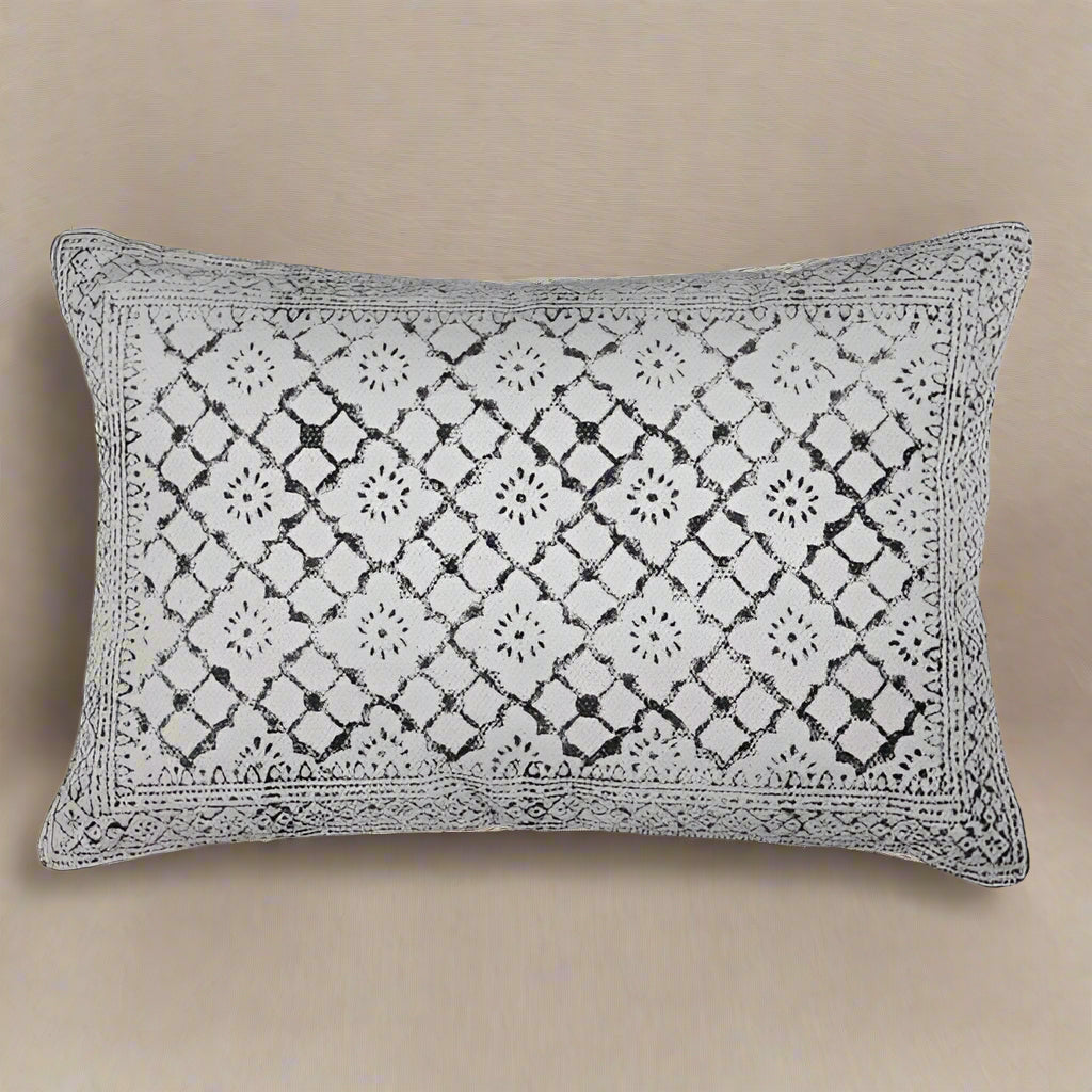 Sikar Lumbar Pillow 16x23