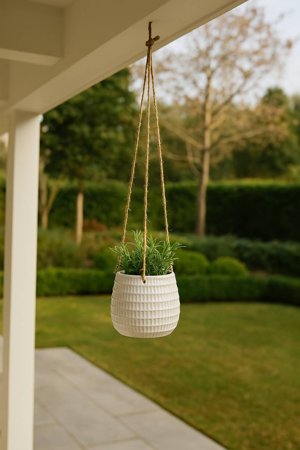 Ivory Ribbed Hanging Planter