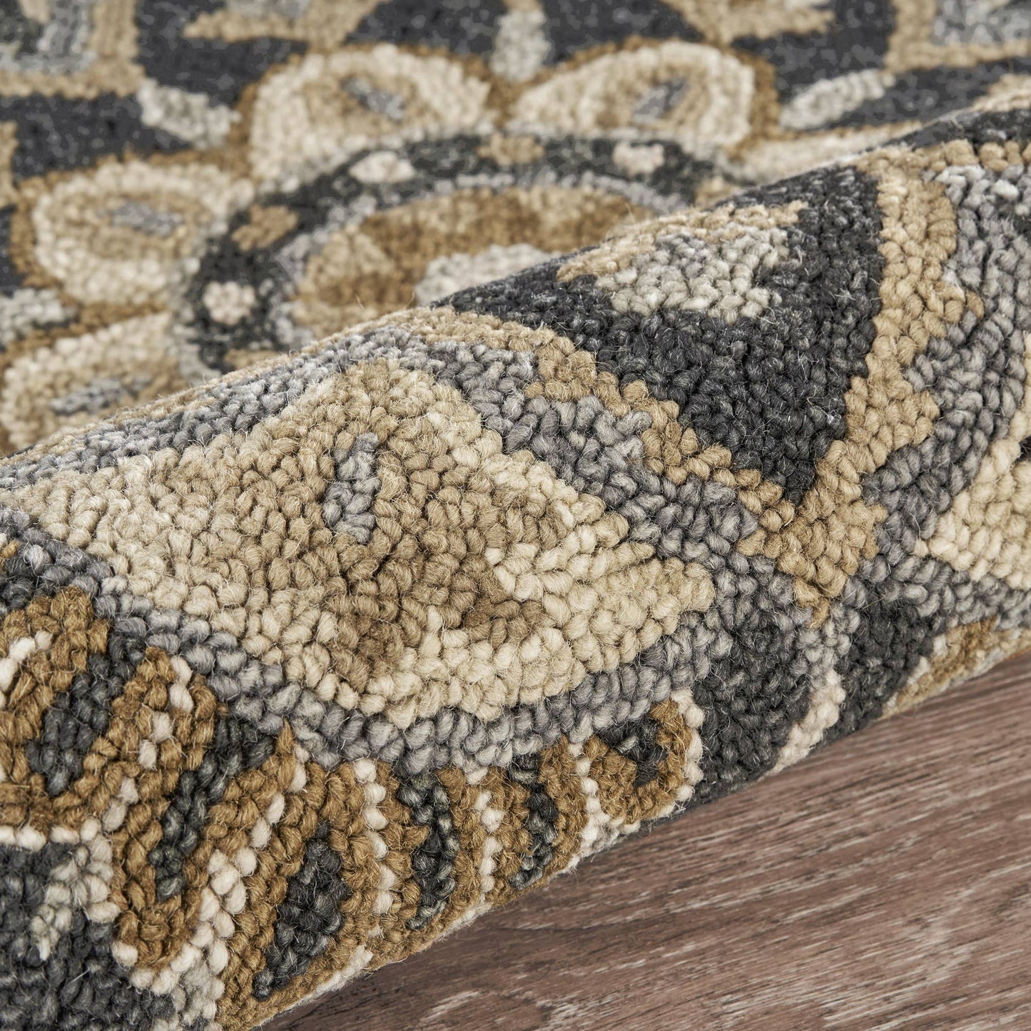 Daniela Hand-Tufted Wool 4' Round Rug
