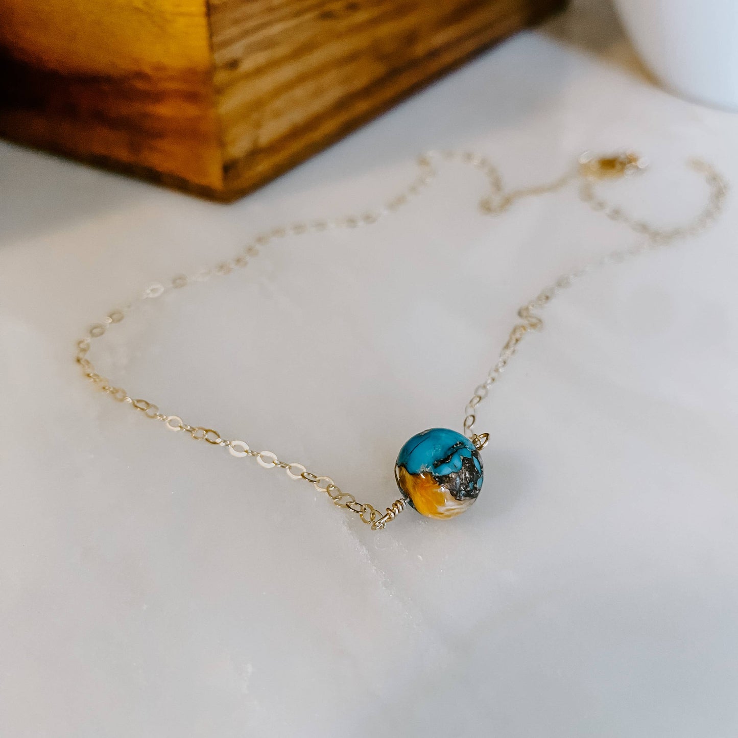 Spiny Oyster Turquoise 18" Necklace