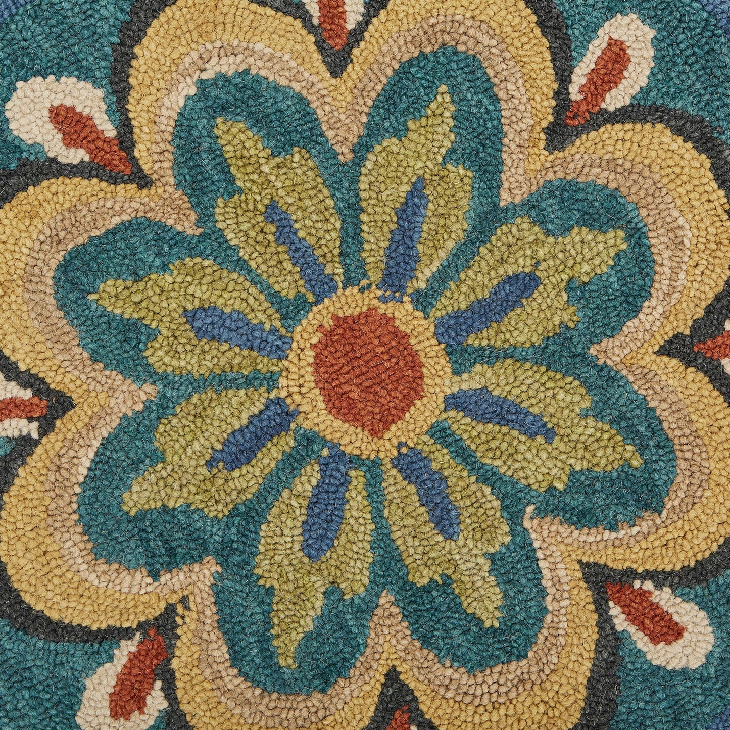 Daniela Hand-Tufted Wool 4' Round Rug