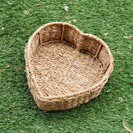 Savar Wicker Heart Basket
