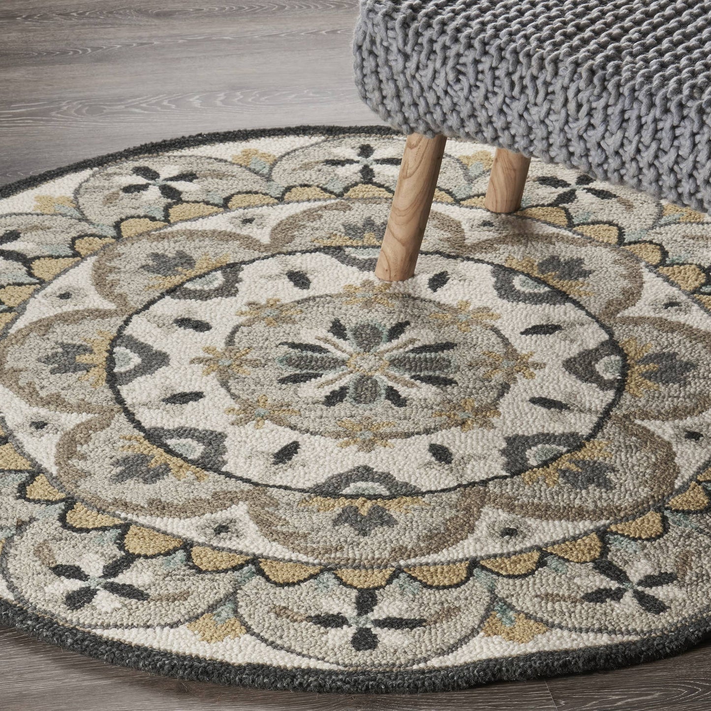 Daniela Hand-Tufted Wool 4' Round Rug