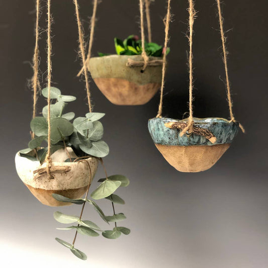 Hanging Plant Pod