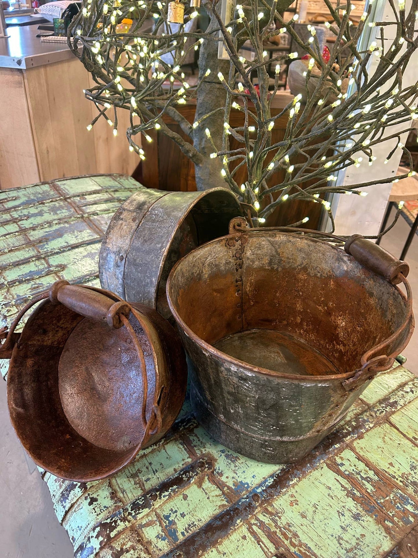 Galvanized Wide Bucket