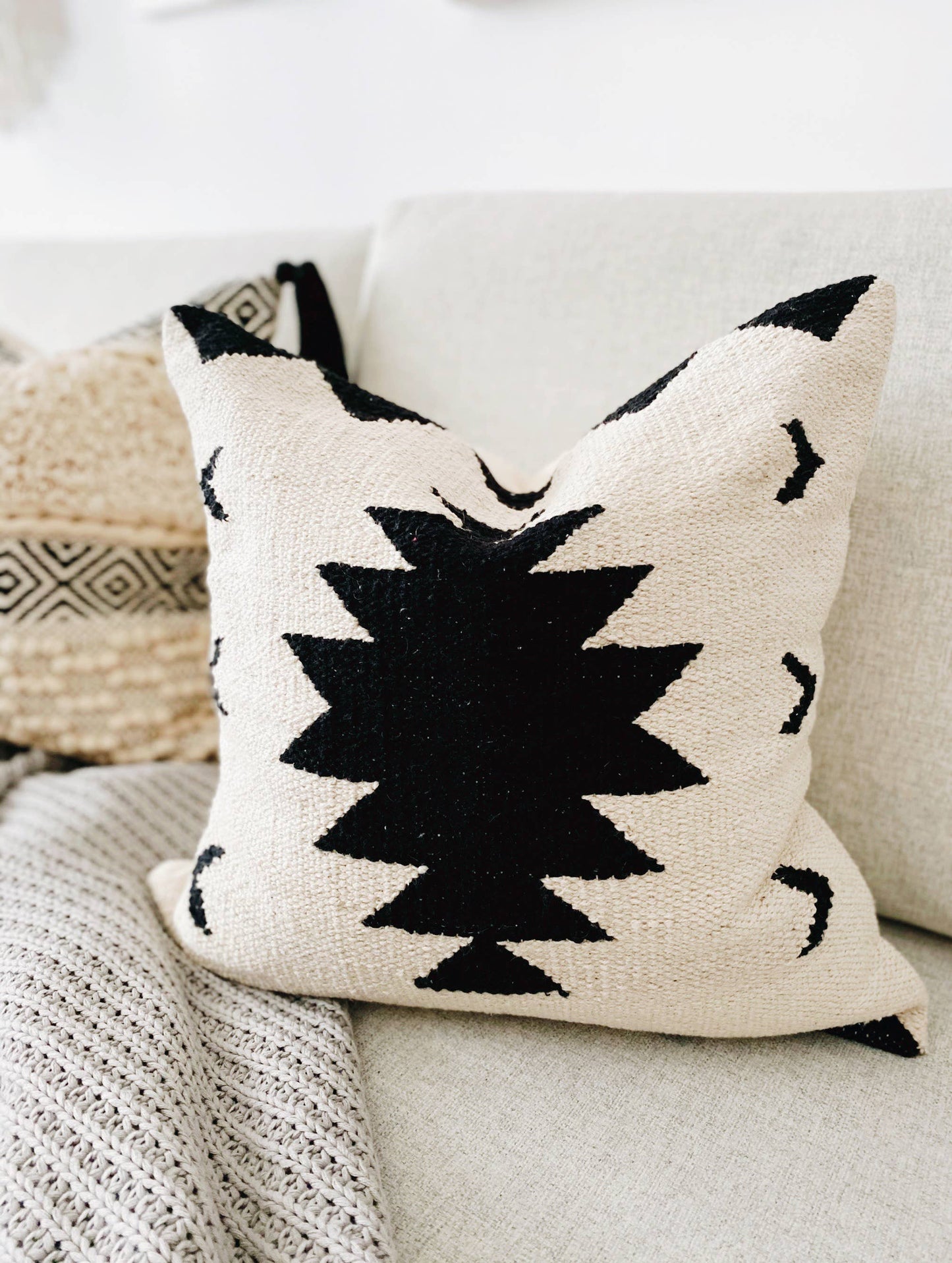 Ithaca Kilim Pillow 18x18