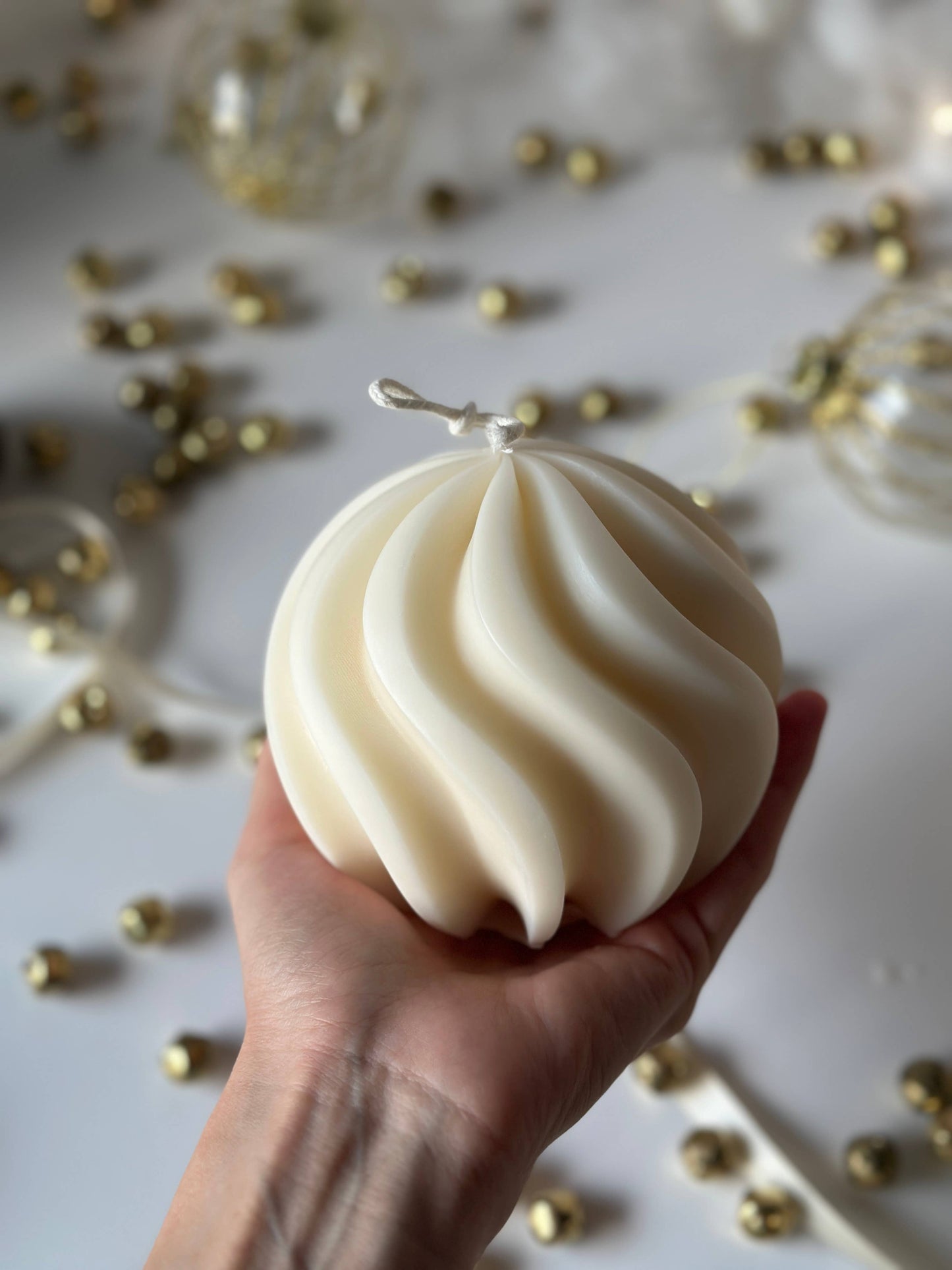 Christmas Ball Candle