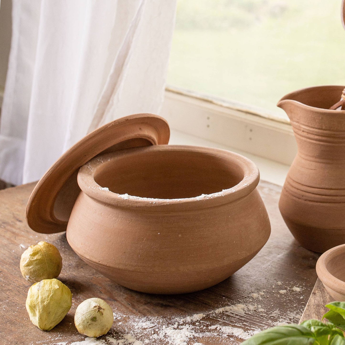 Natural Terracotta Serving Pot with Lid