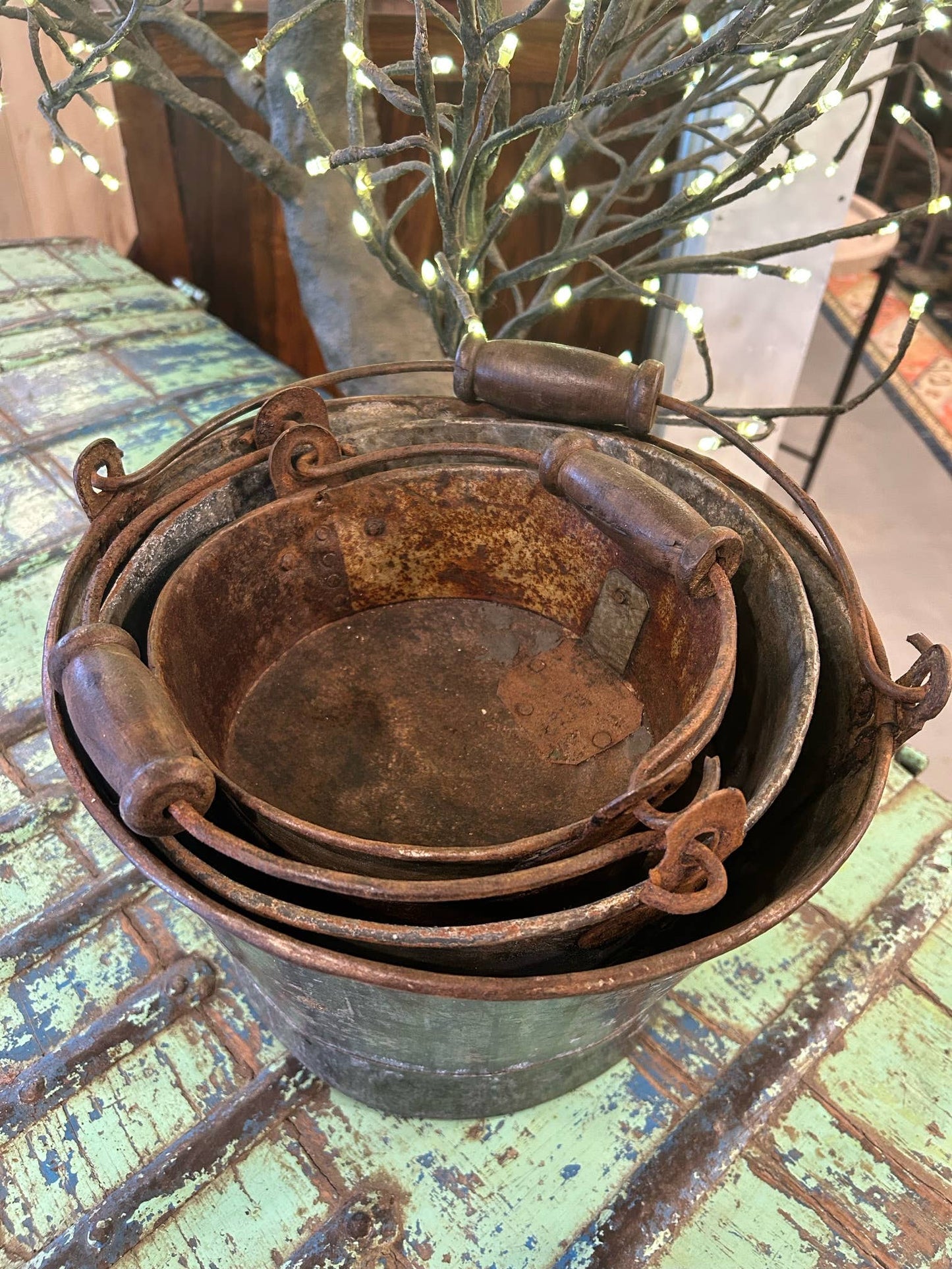Galvanized Wide Bucket