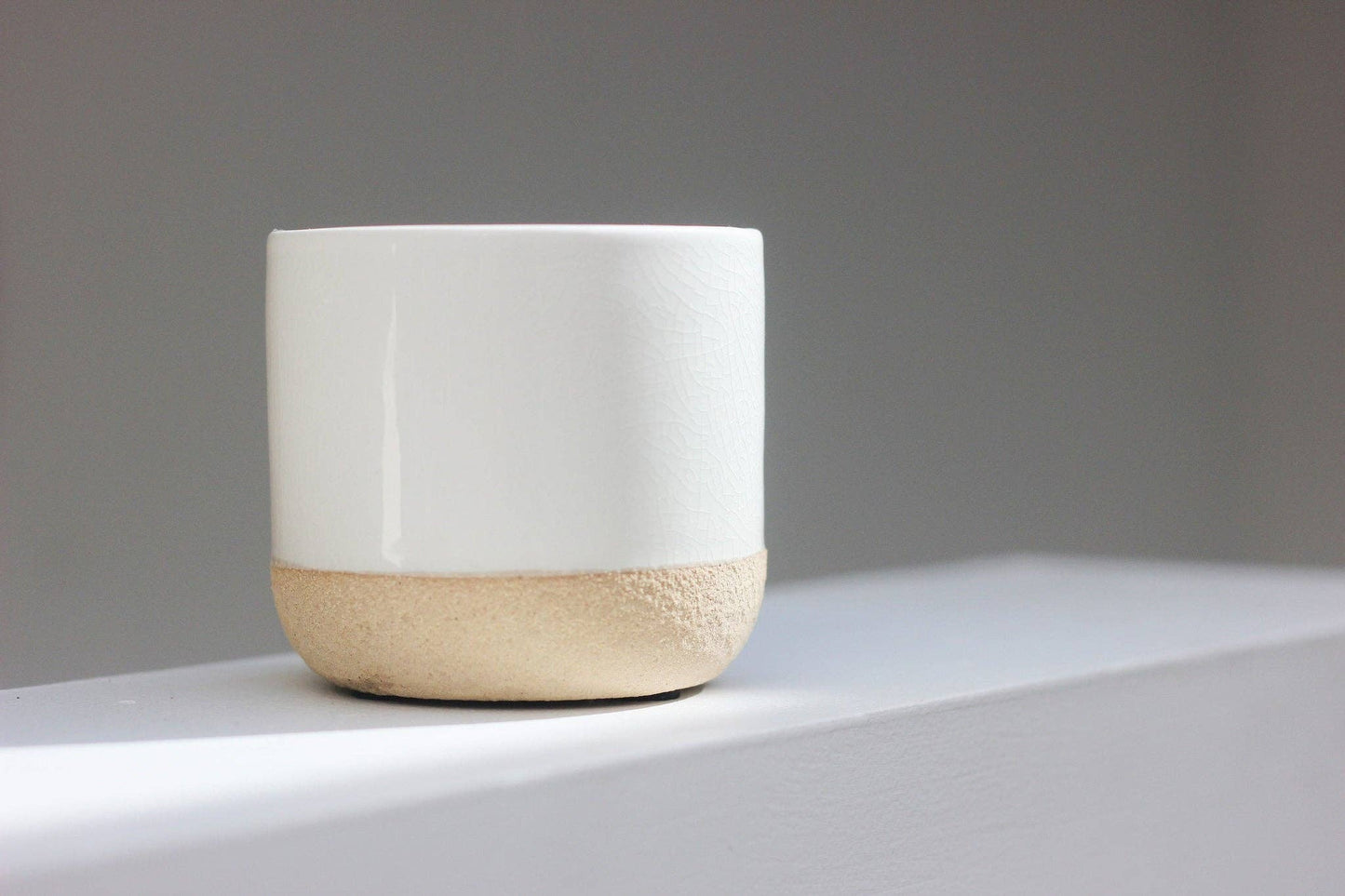 Ceramic Pot White on Beige