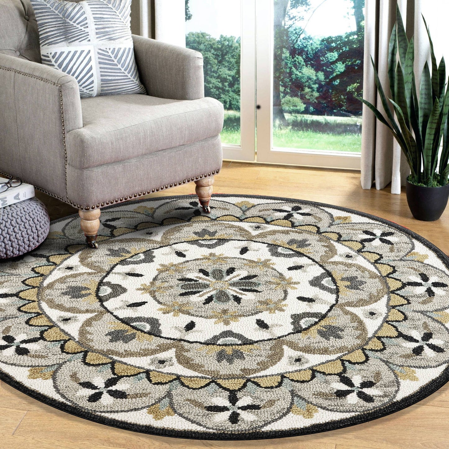 Daniela Hand-Tufted Wool 4' Round Rug