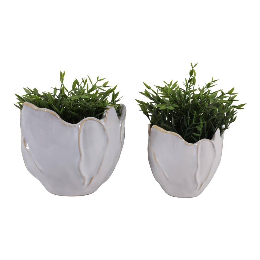 Flower Petal Ivory Pot
