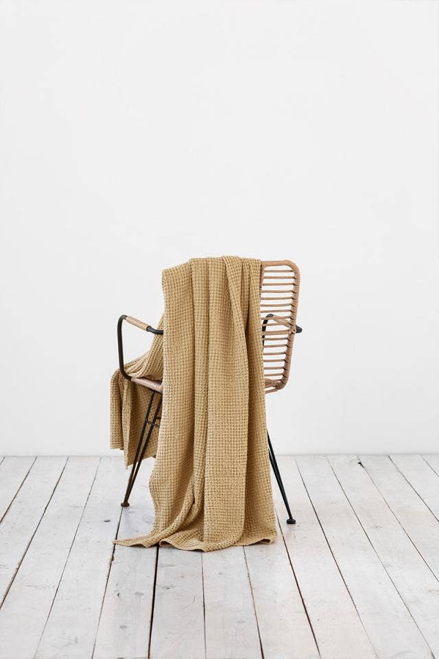 Linen Waffle Throw