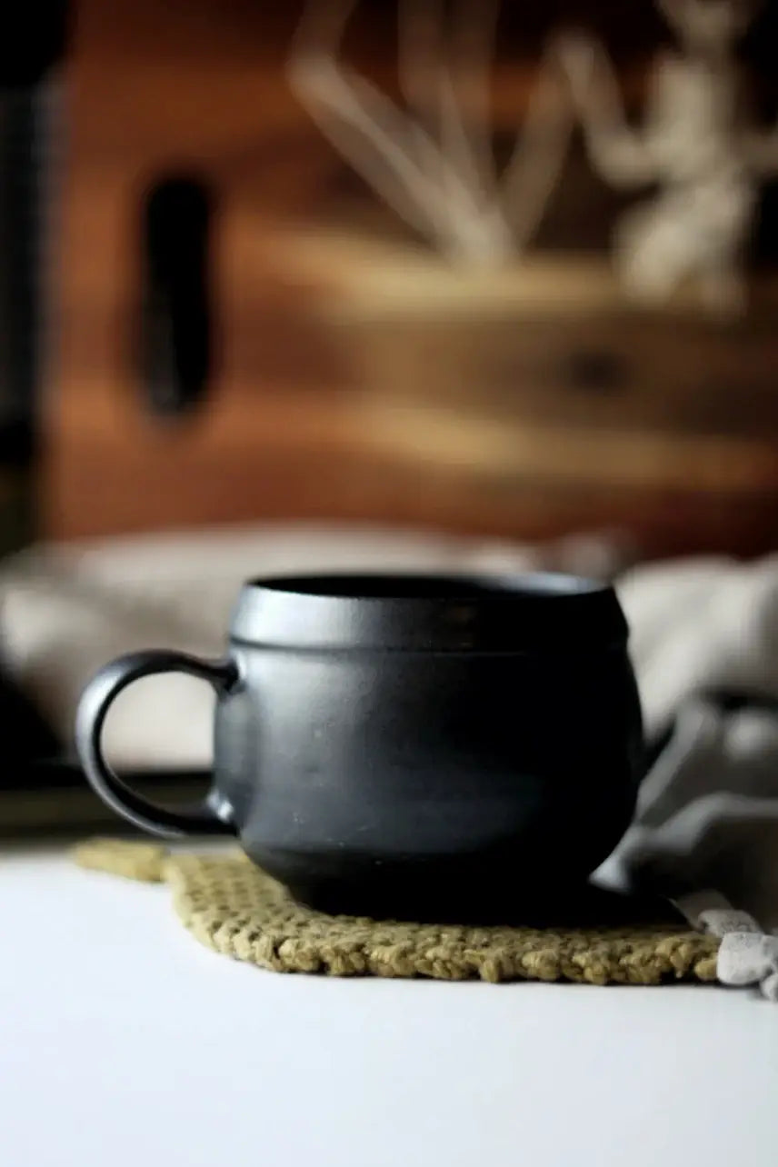 Black Kettle Mug
