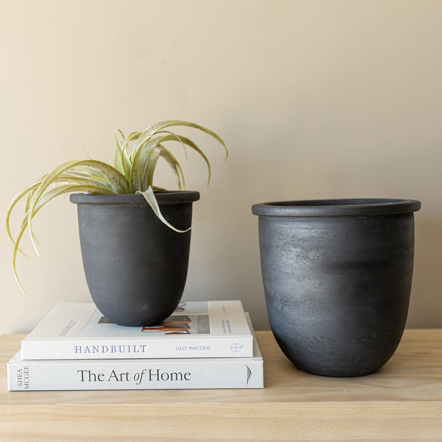 Lachlan Smoke Planter