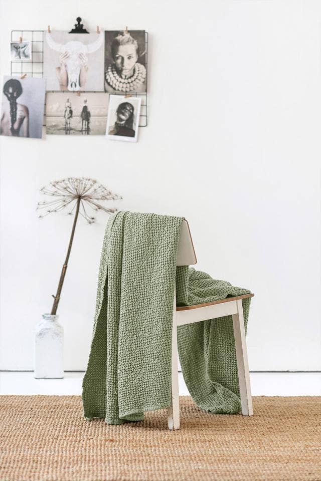 Linen Waffle Throw