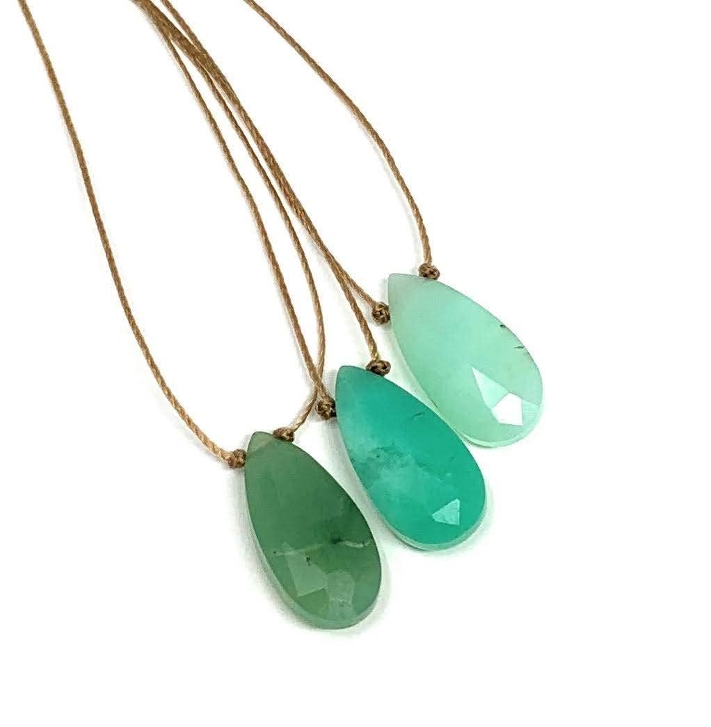 Chrysoprase Teardrop 16" Necklace
