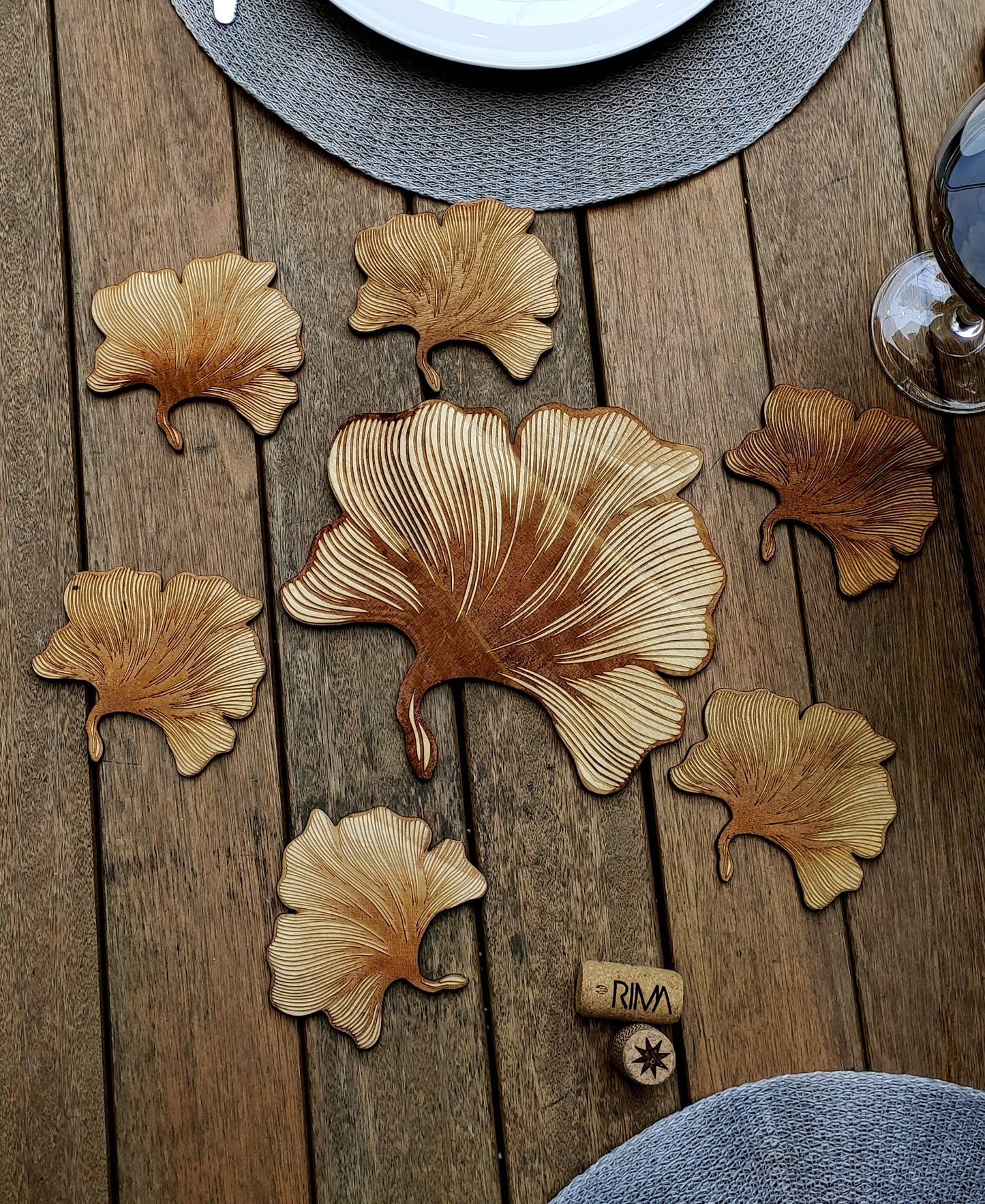 Pot Base and Set of 6 Coasters Nature - Wood