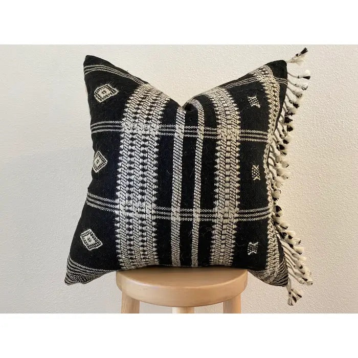 Gia Pillow 20x20